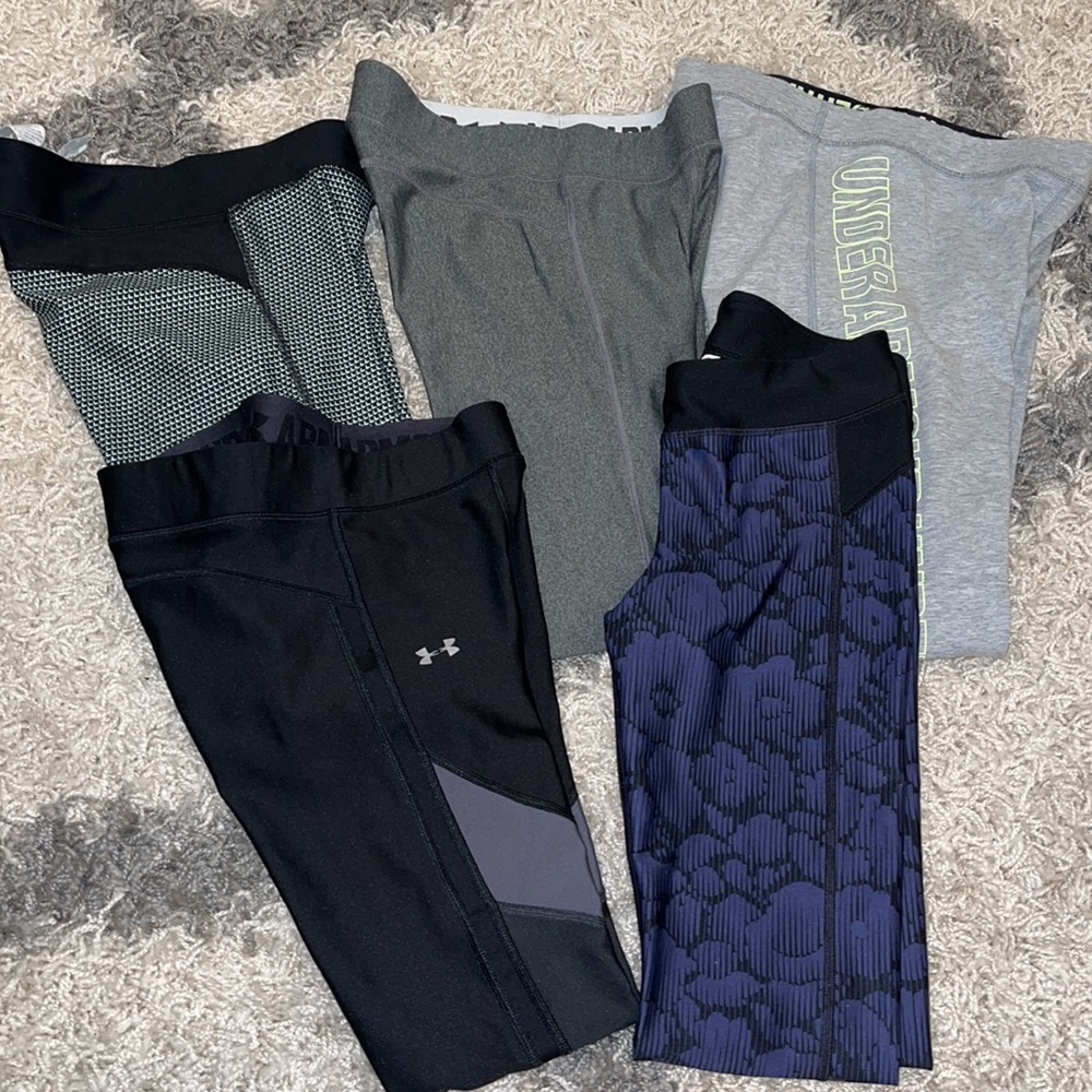 Excellent Condition Bundle Under Armor Leggings S… - image 1